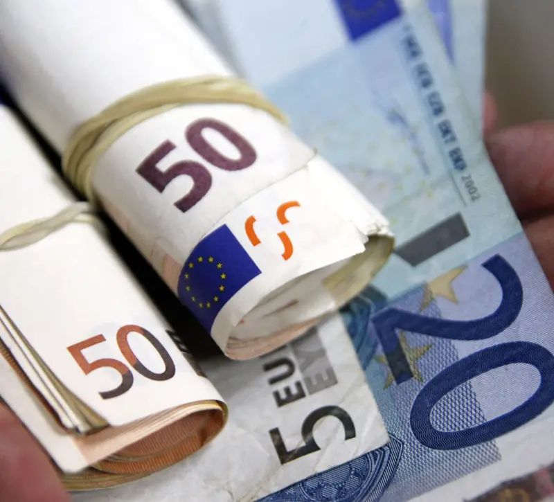 Μέτρα στήριξης για γονείς παιδιών με σοβαρές ασθένειες ζητούν Βουλευτές
