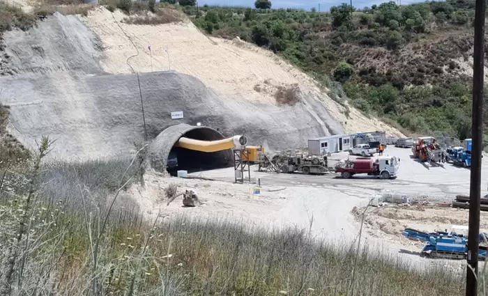 Βαφεάδης: Διαβεβαιώσεις ότι τα μεγάλα έργα υποδομών προχωρούν κανονικά χωρίς πισωγυρίσματα