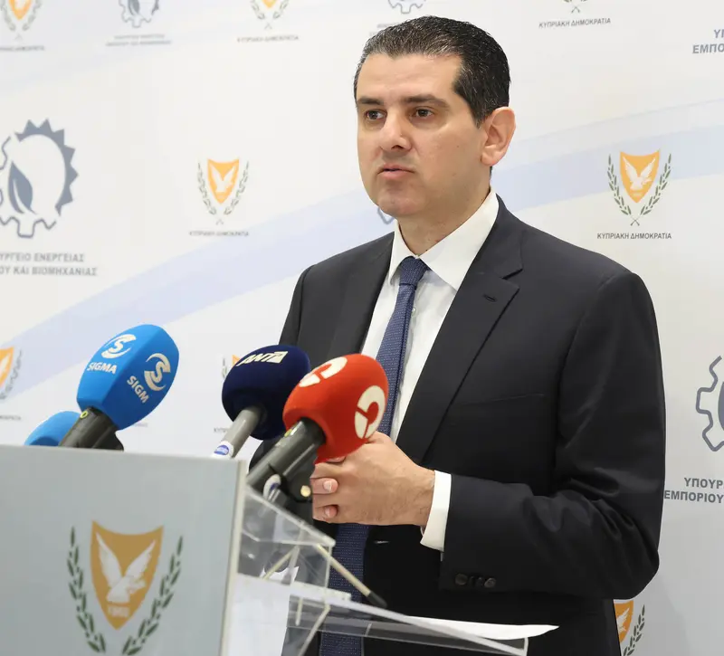 Πράσινο για νέο πλαίσιο εγγραφής εταιρειών ξένων συμφερόντων – Υποχρεωτική έκθεση απασχόλησης