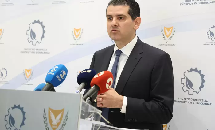 Πράσινο για νέο πλαίσιο εγγραφής εταιρειών ξένων συμφερόντων – Υποχρεωτική έκθεση απασχόλησης