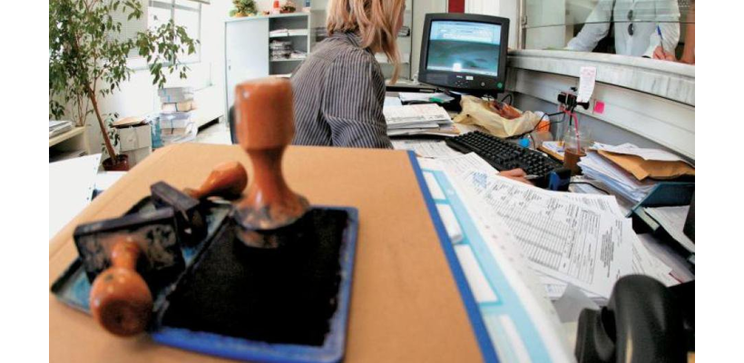 Δημόσιο: Έκκληση να τα βρουν ΥΠΟΙΚ – ΕΔΥ για το χρόνο εφαρμογής του νέου συστήματος προσλήψεων