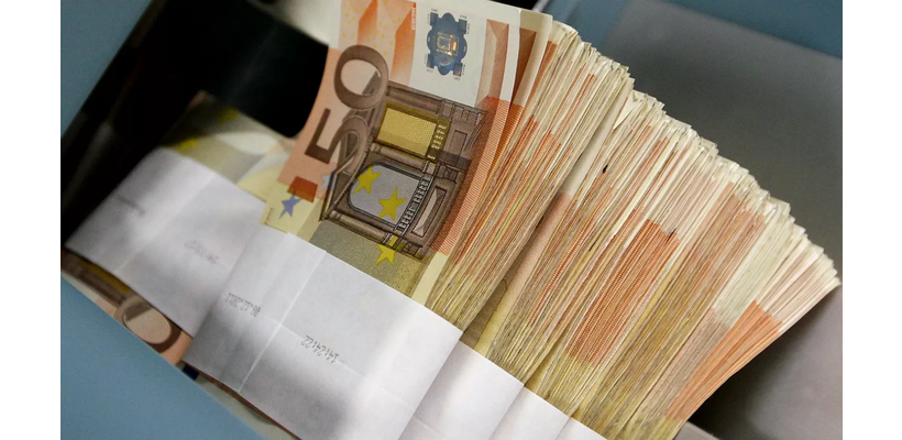 Ευρωπαϊκές τράπεζες: Αυστηρότεροι όροι δανεισμού καθώς αυξάνονται οι οικονομικοί κίνδυνοι