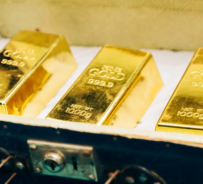 Χρυσός: Κοντά στα $4.665 εν μέσω αβεβαιότητας για τα Στενά του Ορμούζ