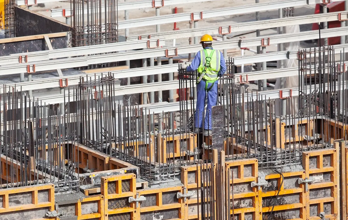 Λιγότερα τα εργατικά ατυχήματα πέρσι – Ποιοι τομείς ανησυχούν το Υπουργείο Εργασίας