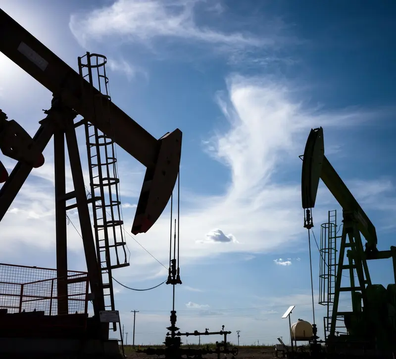 Ο πόλεμος φουσκώνει τα κέρδη των πετρελαϊκών κολοσσών