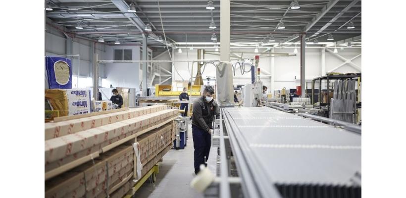 Στο +2,5% οι τιμές παραγωγού στη βιομηχανία