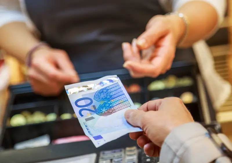 Ο πόλεμος ανέβασε τον πληθωρισμό τον Μάρτιο – Στο 1,5% στην Κύπρο, στο 2,5% στην ευρωζώνη