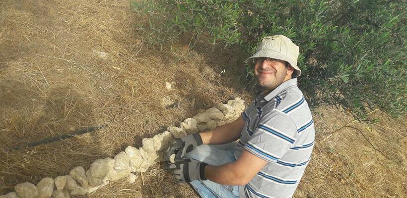Ο Κύπριος μηχανολόγος που βραβεύθηκε για το ελαιόλαδό του