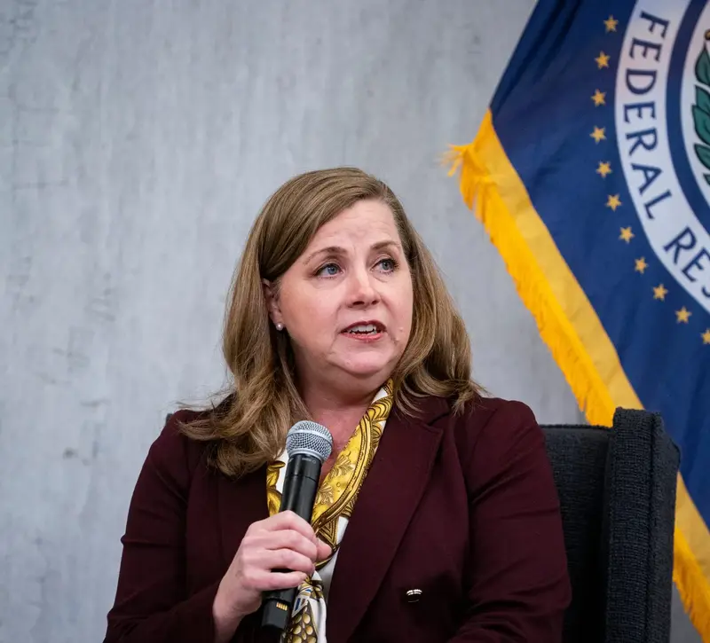 Fed: Η Μισέλ Μπόουμαν ζητά επανεξέταση των κανόνων ρευστότητας – «Χρειάζεται πραγματική ανθεκτικότητα»