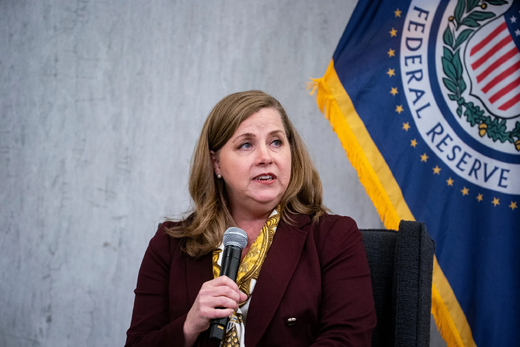 Fed: Η Μισέλ Μπόουμαν ζητά επανεξέταση των κανόνων ρευστότητας – «Χρειάζεται πραγματική ανθεκτικότητα»