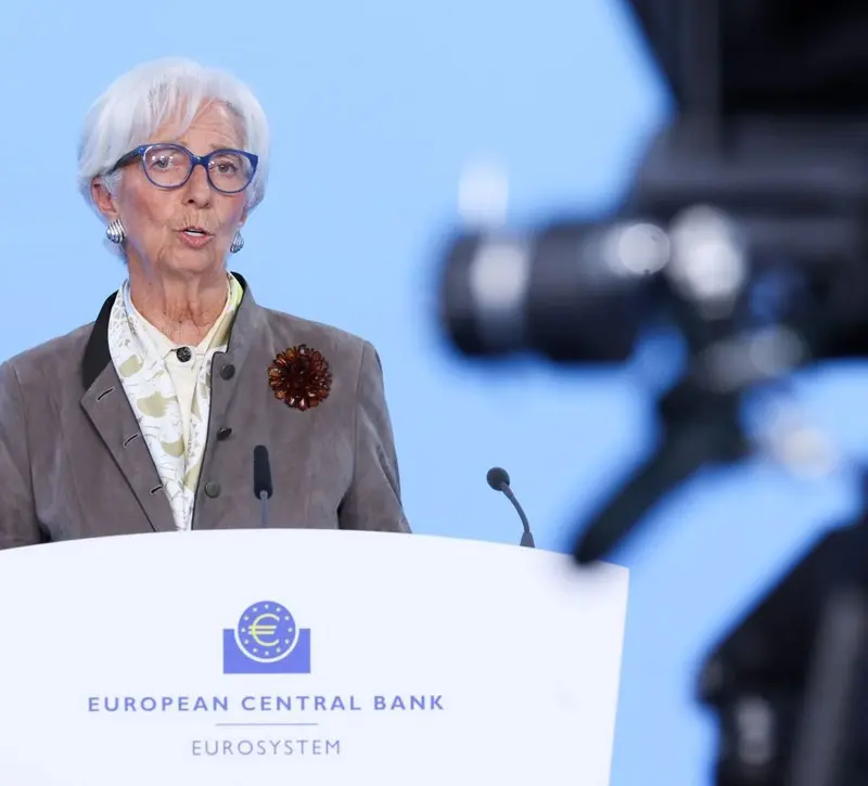 Λαγκάρντ: Σωστή η αύξηση επιτοκίων από την ΕΚΤ παρά την πτώση του πληθωρισμού