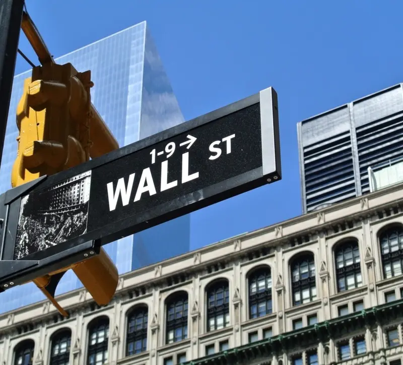 Ο Dow Jones έκλεισε τα 130 έτη - Γιατί συνεχίζει να παραμένει ο πιο σημαντικός δείκτης