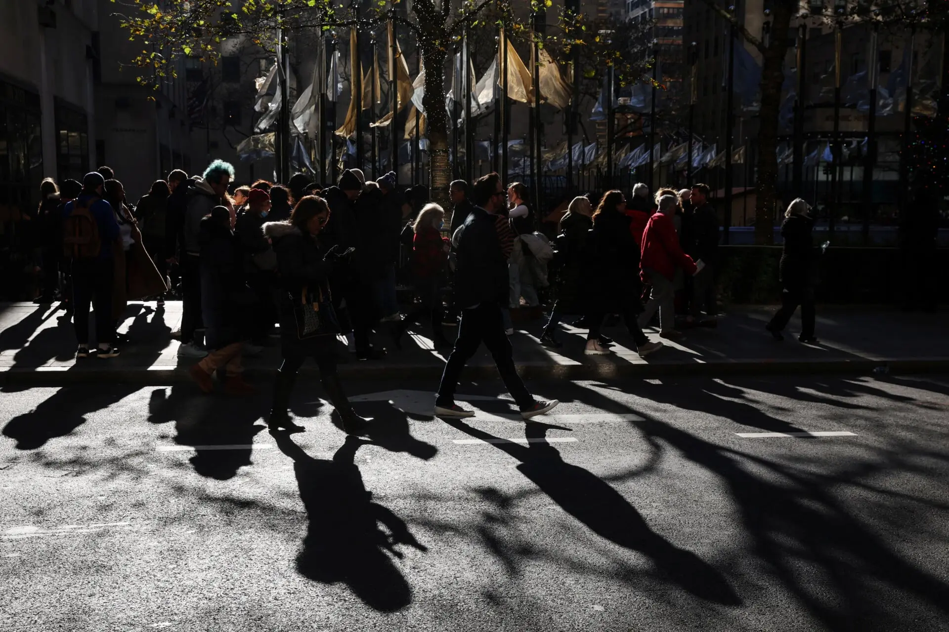 Πώς η τηλεργασία αυξάνει την ανεργία των νέων