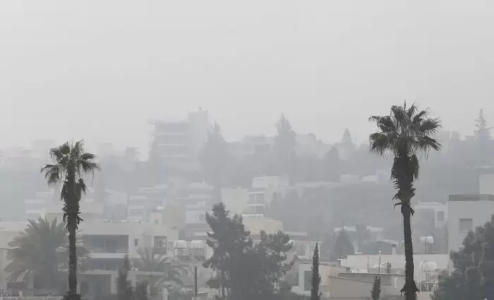 Τμ. Επιθεώρησης Εργασίας: Διακοπή εργασιών σε εξωτερικούς χώρους λόγω σκόνης