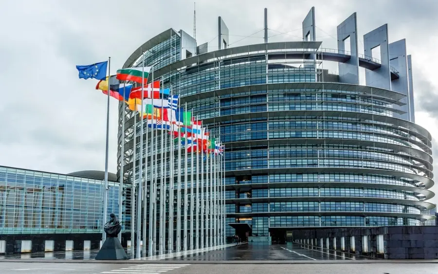 Έγκριση νέας Κομισιόν και καταδίκη ψευδοκράτους στην ατζέντα ΕΚ