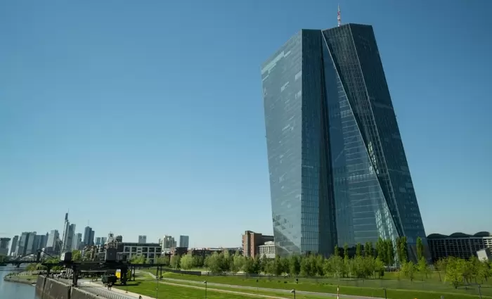 Σε επαγρύπνηση οι αξιωματούχοι της ΕΚΤ λόγω των πληθωριστικών πιέσεων