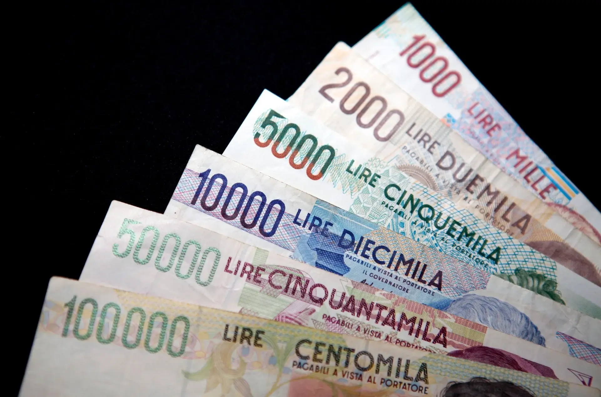 Όταν οι αγορές λυγίζουν κυβερνήσεις: Το παρασκήνιο του 1992 που άλλαξε για πάντα τον χάρτη του χρήματος στην Ευρώπη