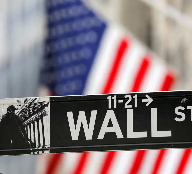 Wall Street: Τα υψηλά επιτόκια «φρενάρουν» το ράλι – Στο επίκεντρο Fed και εταιρικά μεγέθη
