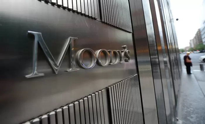 Moody’s: Πρόβλεψη για πόλεμο 4–6 εβδομάδων στη Μέση Ανατολή - Ποιες θα είναι οι επιπτώσεις