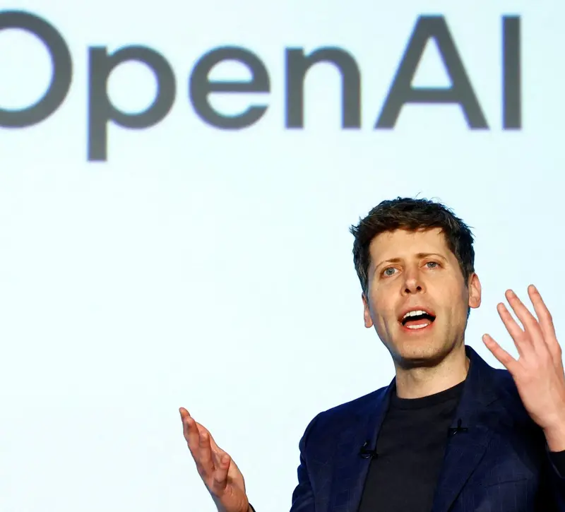 Ο επικεφαλής της OpenAI λέει ότι τα οφέλη της τεχνητής νοημοσύνης αξίζουν τα ρίσκα των κινδύνων από αυτήν
