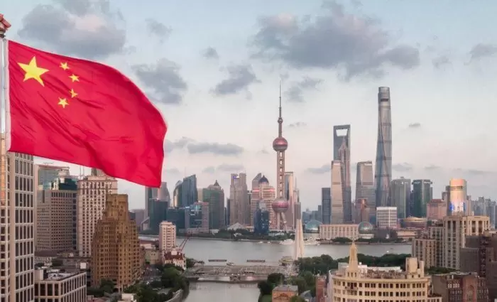 Κίνα: Μειώνει τον στόχο ανάπτυξης σε 4,5% έως 5%