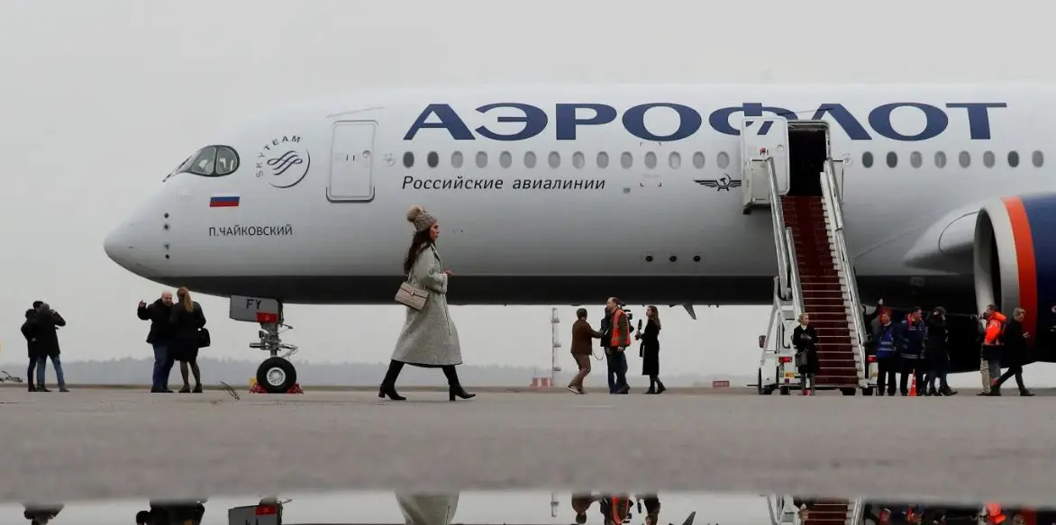 Οι κυρώσεις οδηγούν σε βουτιά 20% την «πελατεία» της Aeroflot