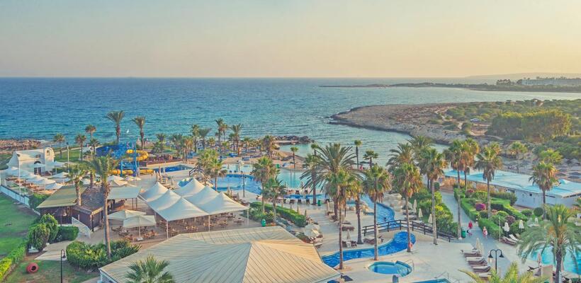 Δεκάδες θέσεις εργασίας σε ξενοδοχείο 5 αστέρων στην Αγία Νάπα