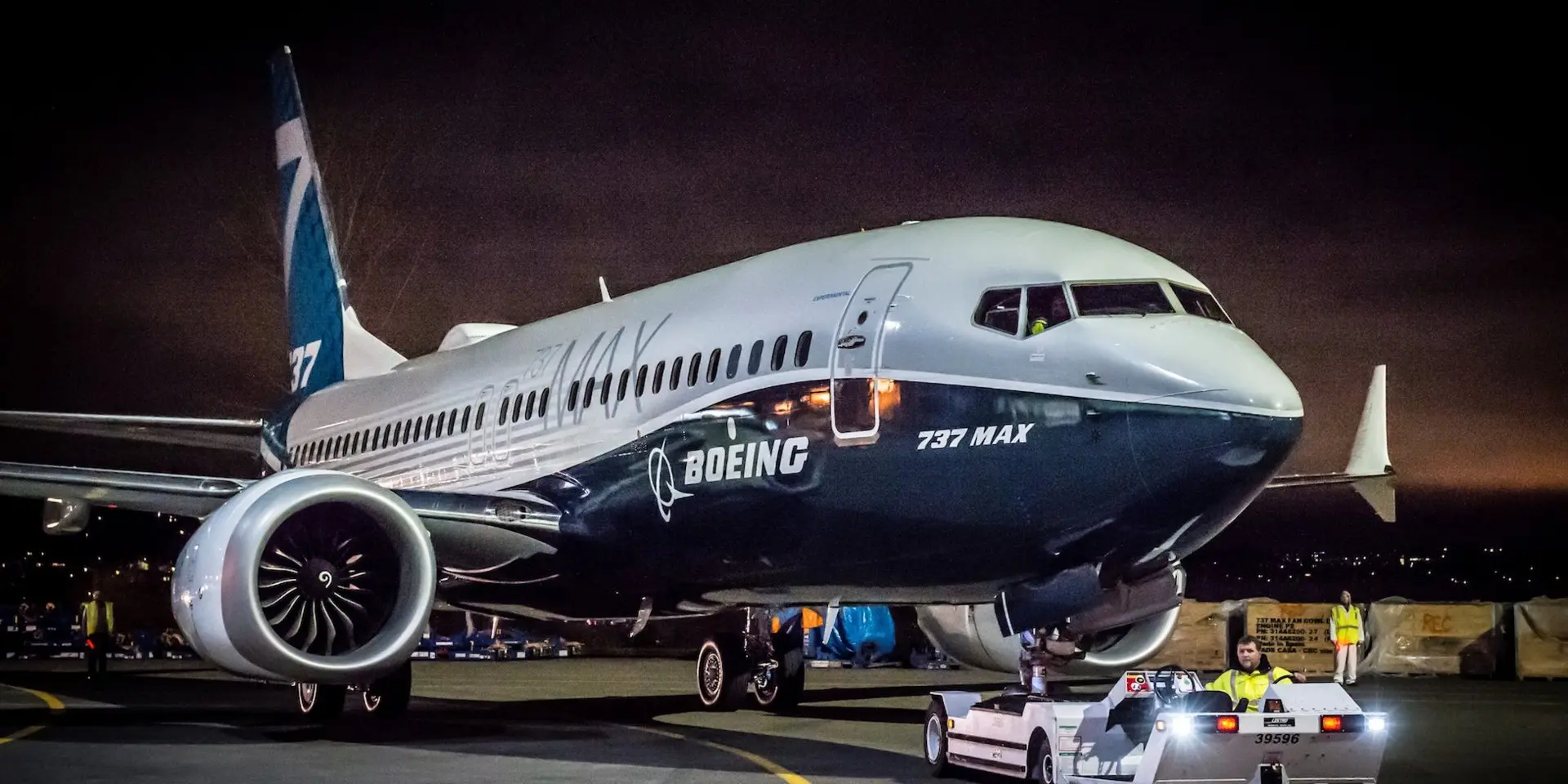 Η Boeing αναβαθμίζει το λογισμικό των αεροσκαφών 737 MAX 8