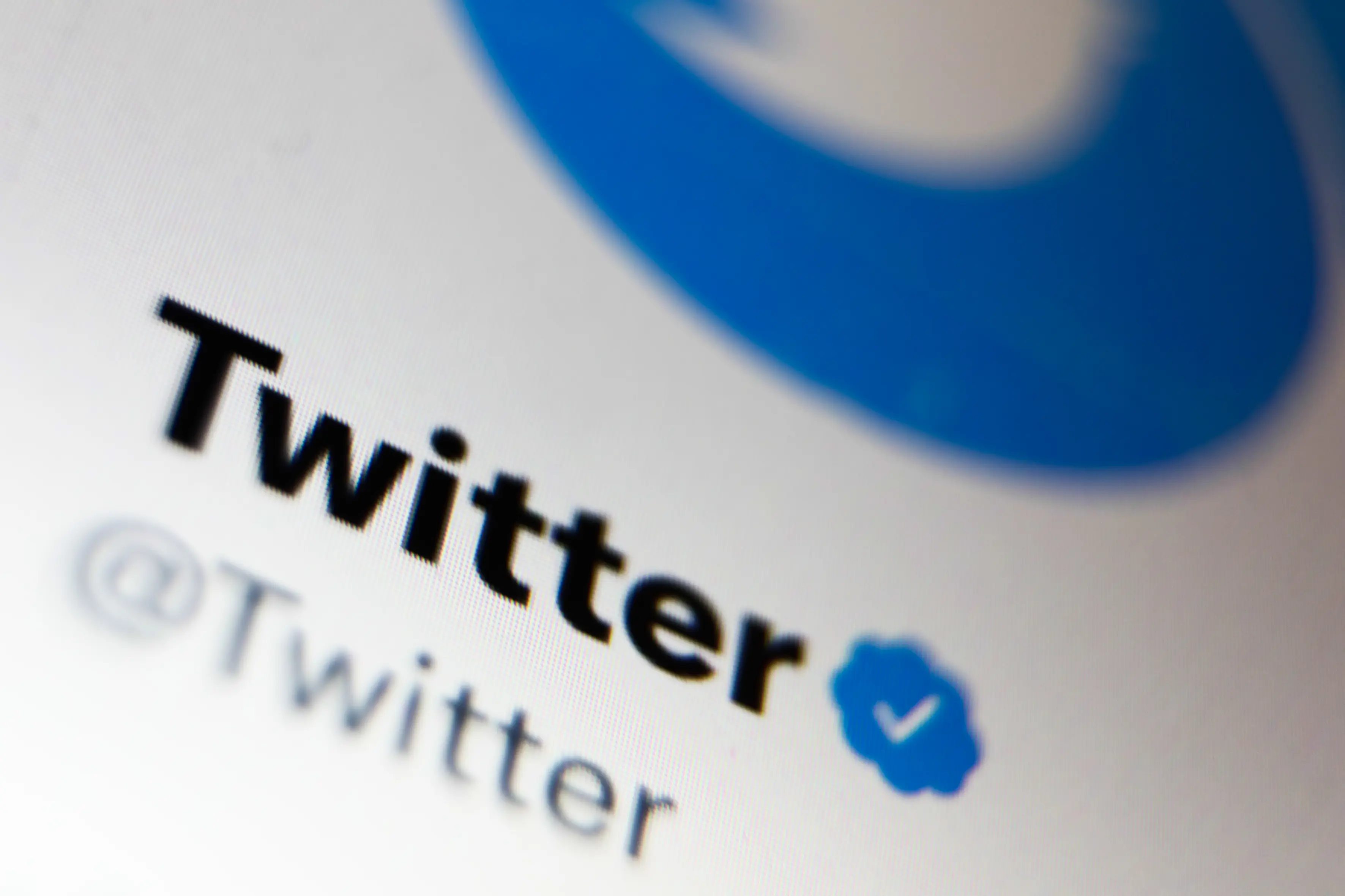 Καμπανάκι από Twitter για κάθε παραπλανητική ανάρτηση για τον πόλεμο στην Ουκρανία