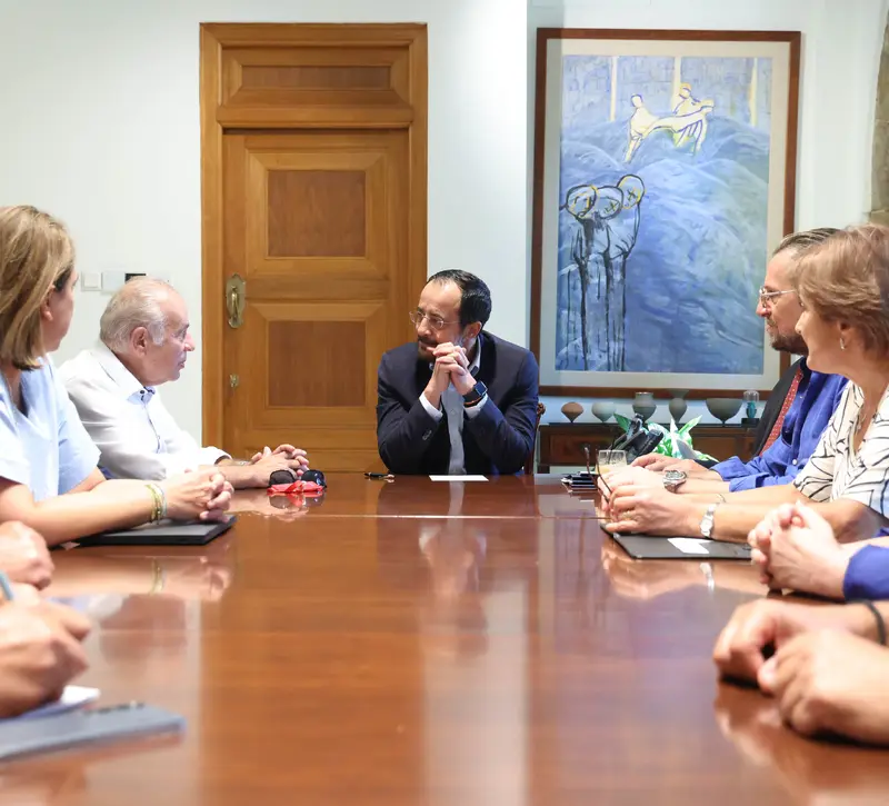 Ούτε άσπρος ούτε μαύρος καπνός για κουρεμένους - Δεν έκλεισε η πόρτα για δεύτερη δόση εντός ‘26
