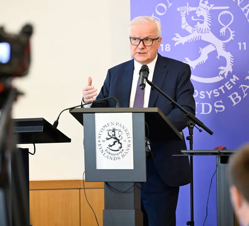 Καμπανάκι Όλι Ρεν: Το ενεργειακό σοκ δεν έχει αγγίξει ακόμα τους μισθούς – Οι μεγάλοι φόβοι για την Ευρωζώνη