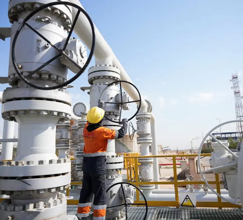 Καμπανάκι Κατάρ: Ο πόλεμος θα υποχρεώσει τον Κόλπο να σταματήσει τις εξαγωγές πετρελαίου μέσα σε λίγες μέρες