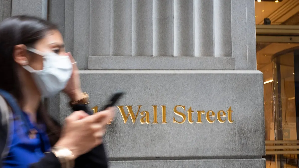 Επιμένουν στα ρεκόρ οι S&P και NASDAQ