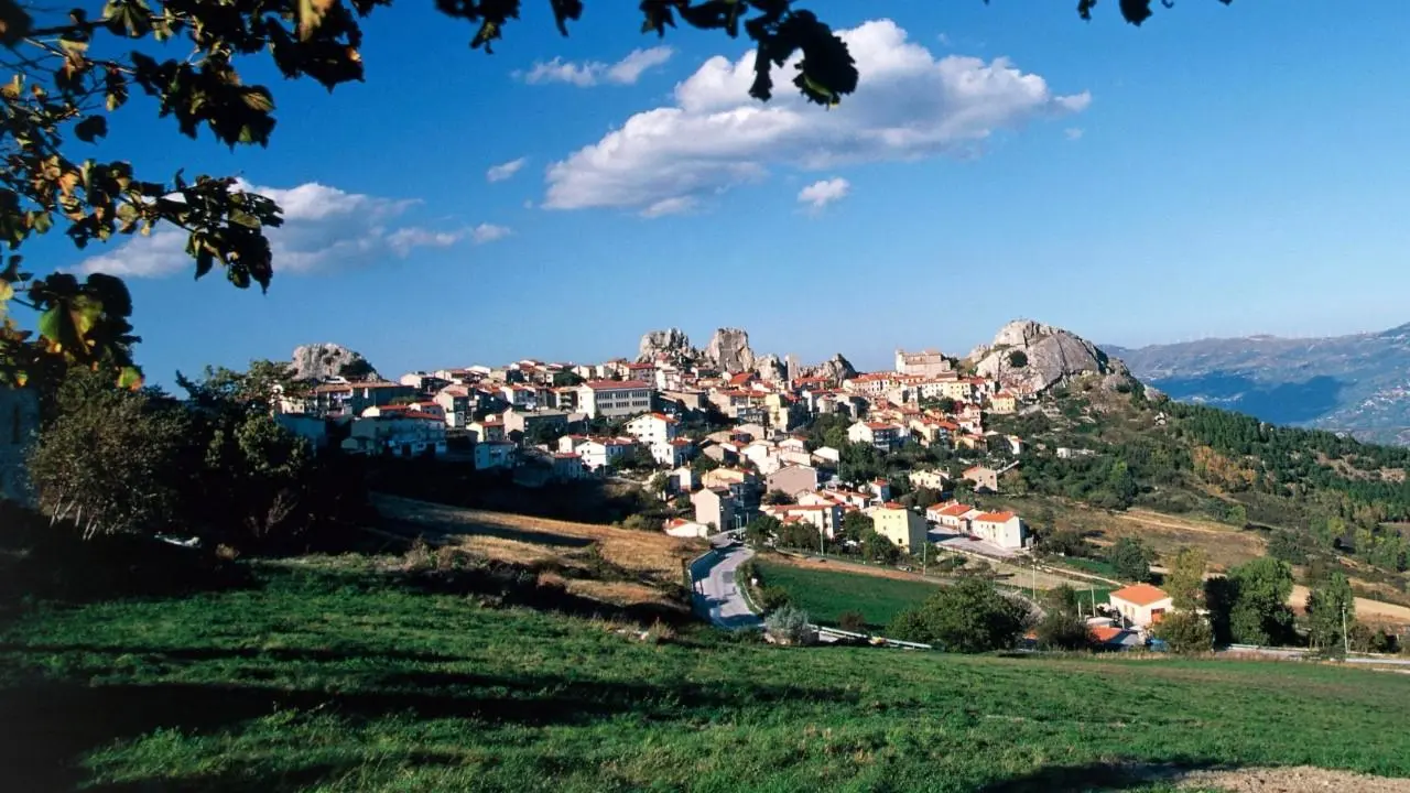 Πόλη στην Ιταλία σας πληρώνει το ενοίκιο για να μετακομίσετε εκεί