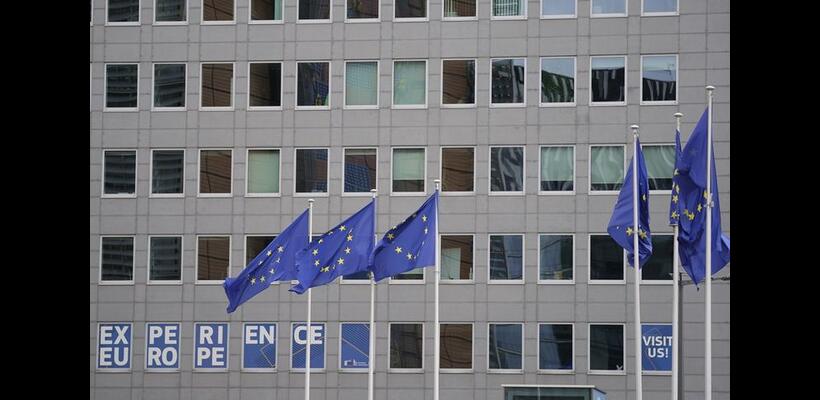 Εμπορικό αδιέξοδο Ε.Ε.-ΗΠΑ εν μέσω απειλών Trump για δασμούς