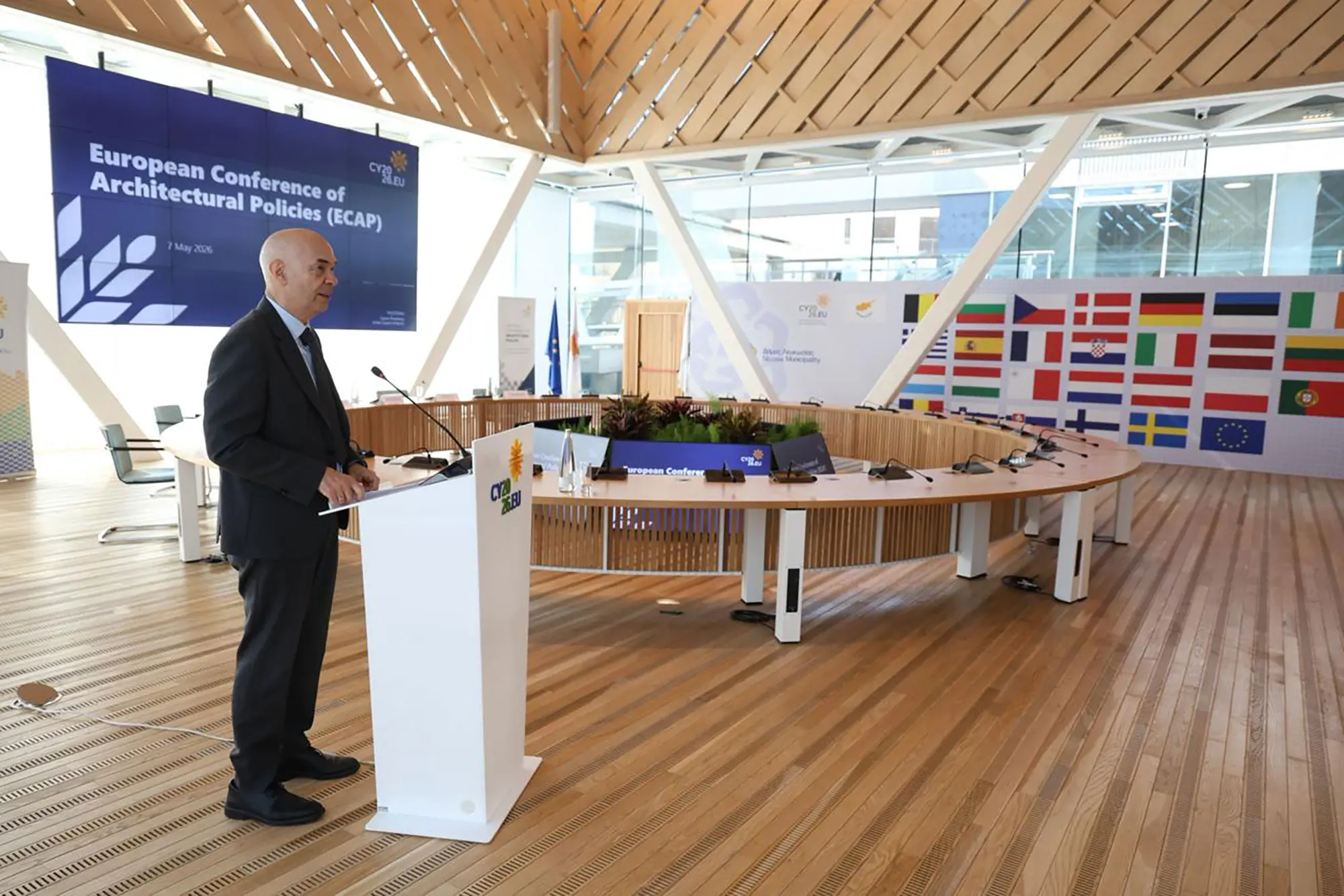 Στρατηγική προτεραιότητα για την Κύπρο η αναβάθμιση του κτιριακού αποθέματος, λέει ο Βαφεάδης