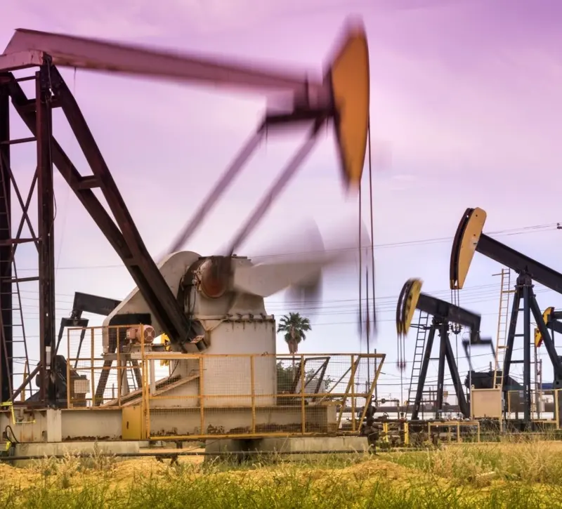 Πετρέλαιο: Πιάνει και πάλι τα 83 δολάρια το Brent μετά το σχέδιο του Ιράν για τα Στενά του Ορμούζ