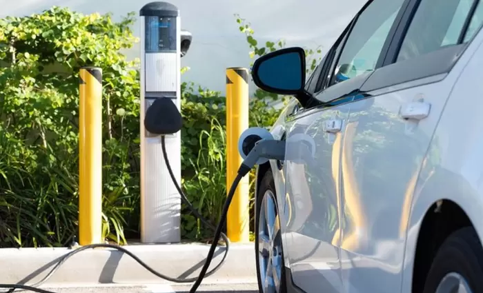 Σχέδιο ηλεκτροκίνησης: Εκτός όσοι δεν προχώρησαν - Σειρά παίρνουν επιλαχόντες