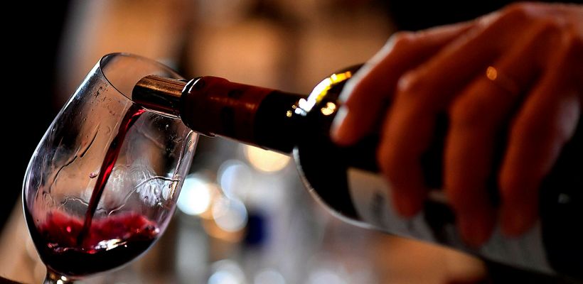 Οι επενδυτές στρέφονται ξανά στο κρασί