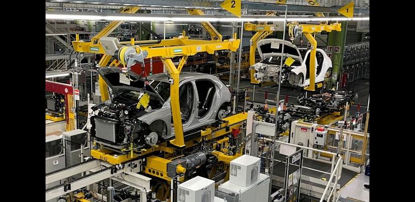 Γερμανία: Βουτιά 3,8% στις βιομηχανικές παραγγελίες - Σύννεφα πάνω από την οικονομία