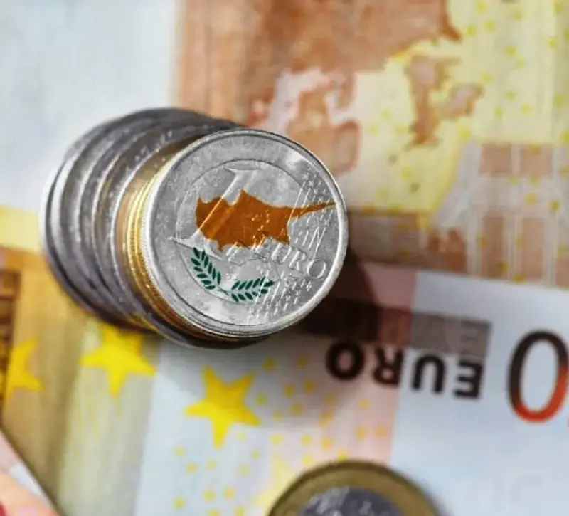 Πλεόνασμα €594,3 εκ. για τη Γενική Κυβέρνηση το πρώτο δίμηνο του 2026