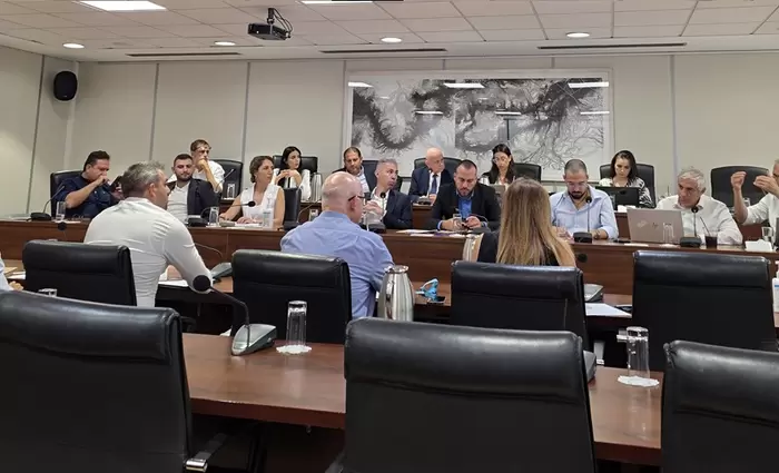 Στον «αέρα» 300 εργαζόμενοι στα υποστηρικτικά προγράμματα - Άλυτο το πρόβλημα με το επίδομα ανεργίας