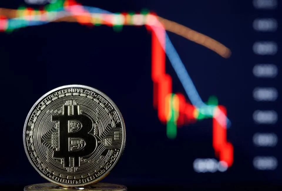 Συνεχίζεται η κατρακύλα του Bitcoin