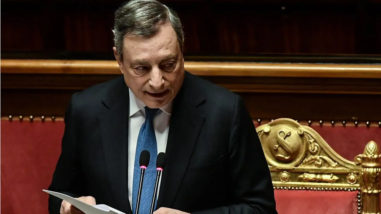 Ιταλία: Ο Ντράγκι πήρε ψήφο εμπιστοσύνης, αλλά η κυβέρνηση καταρρέει