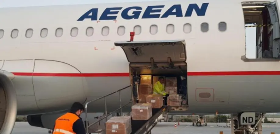 Έφτασαν στην Κύπρο 7 τόνοι εξοπλισμού και αναλώσιμων από Κίνα