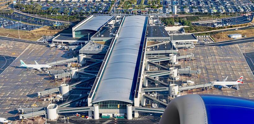 «Απογειώθηκαν» τα αεροδρόμια τον Ιούλιο – Ρεκόρ όλων των εποχών με 1,65 εκατ. επιβάτες