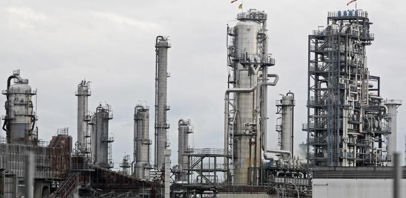 Οι τιμές του πετρελαίου μειώνονται