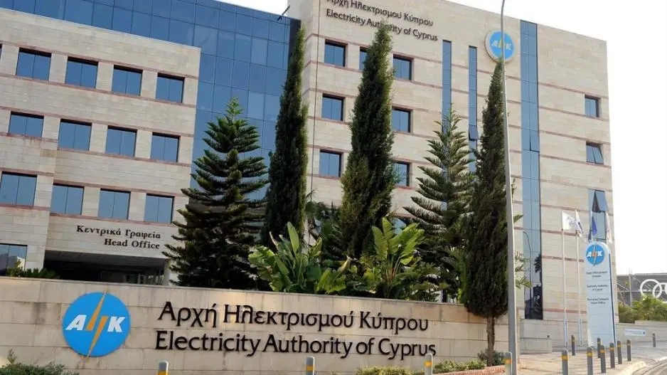 Πιθανό το πρόβλημα ηλεκτροδότησης από τα μέτρα στην ΑΗΚ (vid)