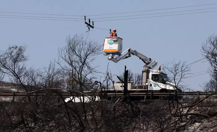 Δύσκολη η αποκατάσταση ρεύματος στις πληγείσες περιοχές - «Καταστράφηκε το δίκτυο»