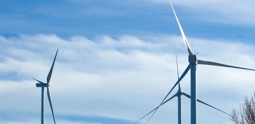 Σε λειτουργία το πρώτο ελληνικό εργοστάσιο παραγωγής ανεμογεννητριών